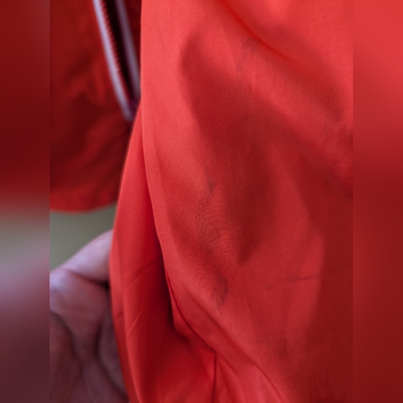 Windbreaker - Picture 2 of 4